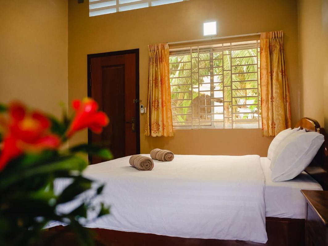 Lea'S Guesthouse And Restaurant Kampot Dış mekan fotoğraf