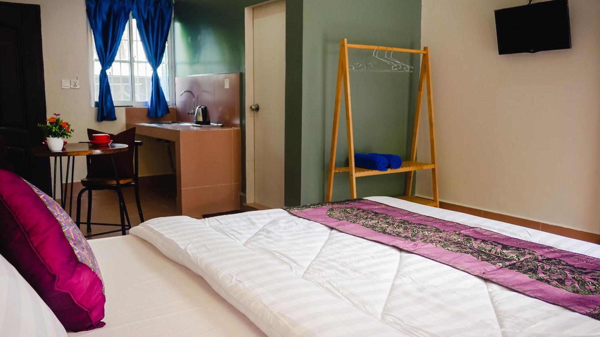 Lea'S Guesthouse And Restaurant Kampot Dış mekan fotoğraf